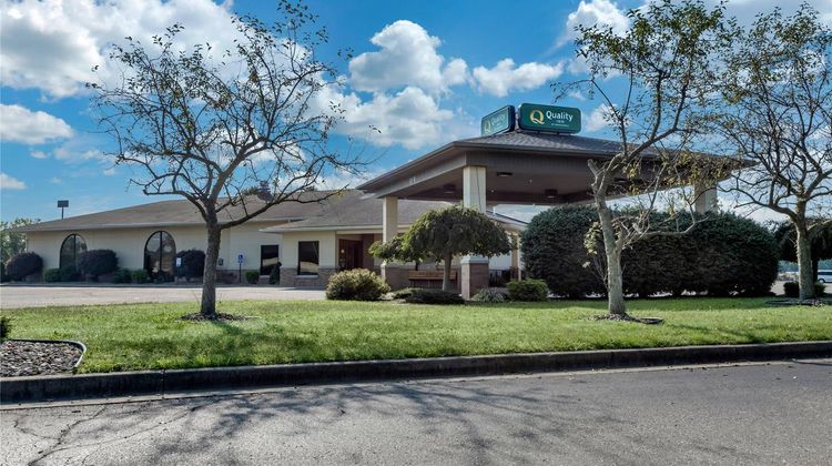 Quality Inn Exterior