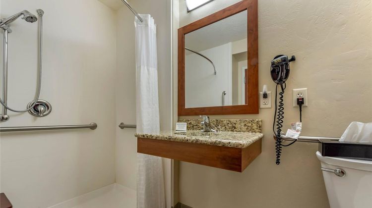 Quality Inn Room