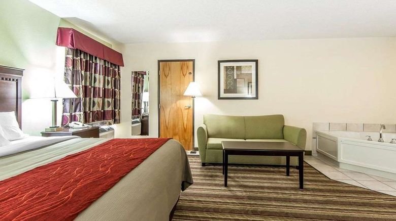 <b>Quality Inn Suite</b>. Images powered by <a href="https://iceportal.shijigroup.com/" title="IcePortal" target="_blank">IcePortal</a>.