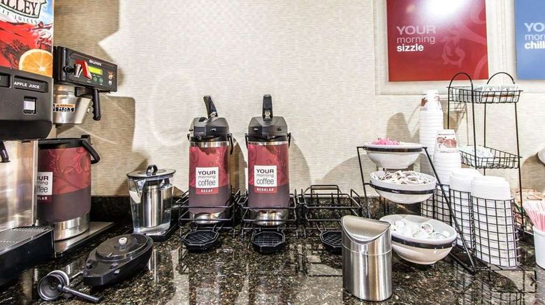 <b>Quality Inn Restaurant</b>. Images powered by <a href="https://iceportal.shijigroup.com/" title="IcePortal" target="_blank">IcePortal</a>.