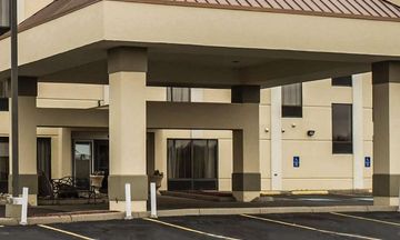 Quality Inn Akron South