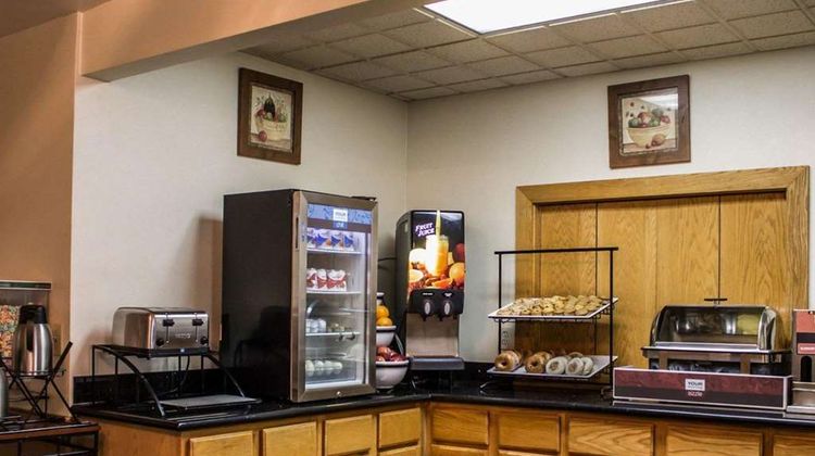 Quality Inn Akron South Restaurant