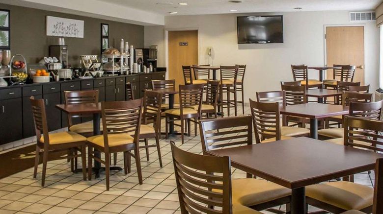<b>Sleep Inn Restaurant</b>. Images powered by <a href="https://iceportal.shijigroup.com/" title="IcePortal" target="_blank">IcePortal</a>.