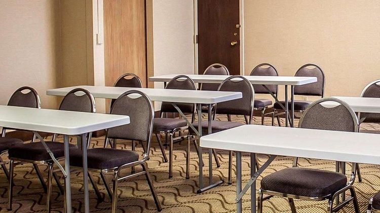 Quality Inn Lima Northeast Meeting