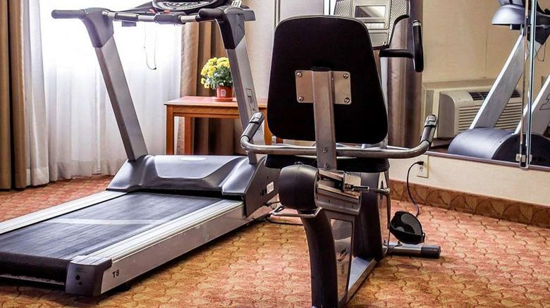 <b>Quality Inn Lima Northeast Health</b>. Images powered by <a href="https://iceportal.shijigroup.com/" title="IcePortal" target="_blank">IcePortal</a>.