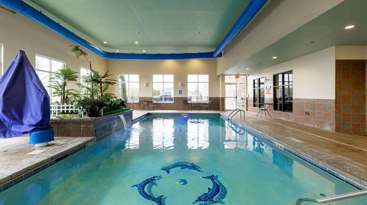 Comfort Suites Troy I75 Pool