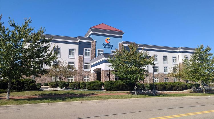 Comfort Suites Troy I75 Exterior