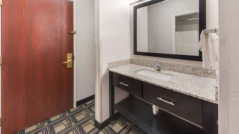 <b>Suburban Studios Mason Hwy 42 Room</b>. Images powered by <a href="https://iceportal.shijigroup.com/" title="IcePortal" target="_blank">IcePortal</a>.