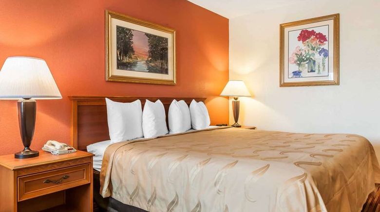 <b>Quality Inn Gallipolis Room</b>. Images powered by <a href="https://iceportal.shijigroup.com/" title="IcePortal" target="_blank">IcePortal</a>.