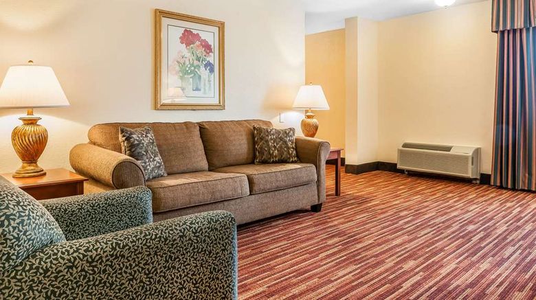 <b>Quality Inn Gallipolis Suite</b>. Images powered by <a href="https://iceportal.shijigroup.com/" title="IcePortal" target="_blank">IcePortal</a>.