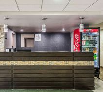 Quality Inn Grove City Lobby