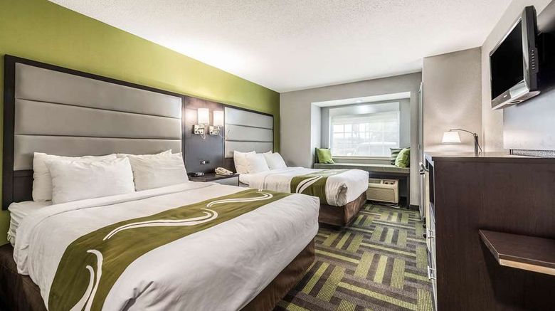 <b>Quality Inn Grove City Room</b>. Images powered by <a href="https://iceportal.shijigroup.com/" title="IcePortal" target="_blank">IcePortal</a>.
