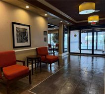 Comfort  Inn Oxford Lobby