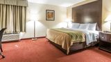 Quality Inn & Suites Portsmouth Room