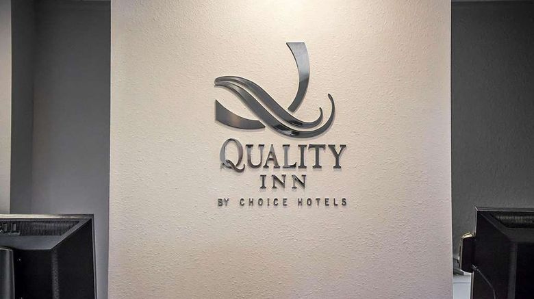 <b>Quality Inn Cambridge Lobby</b>. Images powered by <a href="https://iceportal.shijigroup.com/" title="IcePortal" target="_blank">IcePortal</a>.