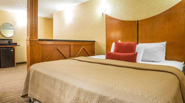 <b>Quality Inn & Stes North/Polaris Suite</b>. Images powered by <a href="https://iceportal.shijigroup.com/" title="IcePortal" target="_blank">IcePortal</a>.