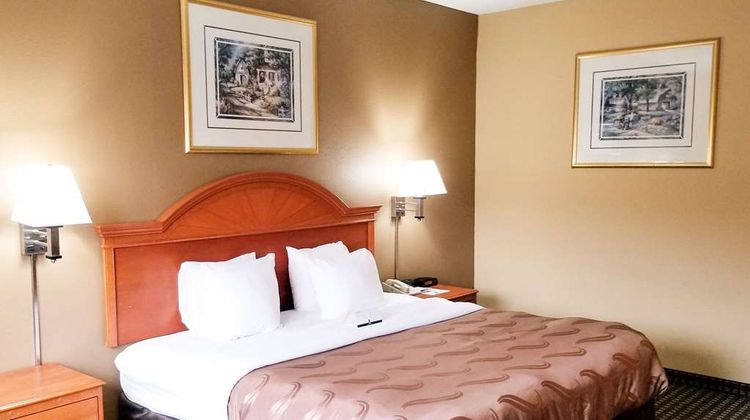 Quality Inn & Suites Room