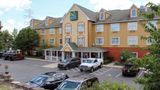 <b>Quality Inn & Suites Exterior</b>. Images powered by <a href="https://iceportal.shijigroup.com/" title="IcePortal" target="_blank">IcePortal</a>.