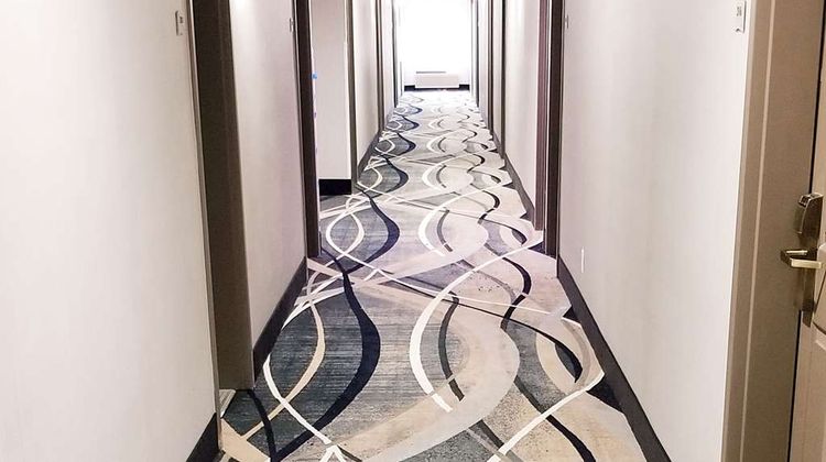 Quality Inn & Suites Lobby