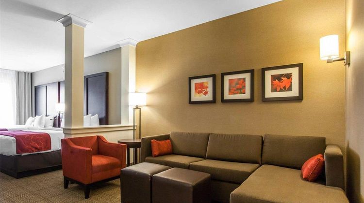 Comfort Suites Youngstown Room