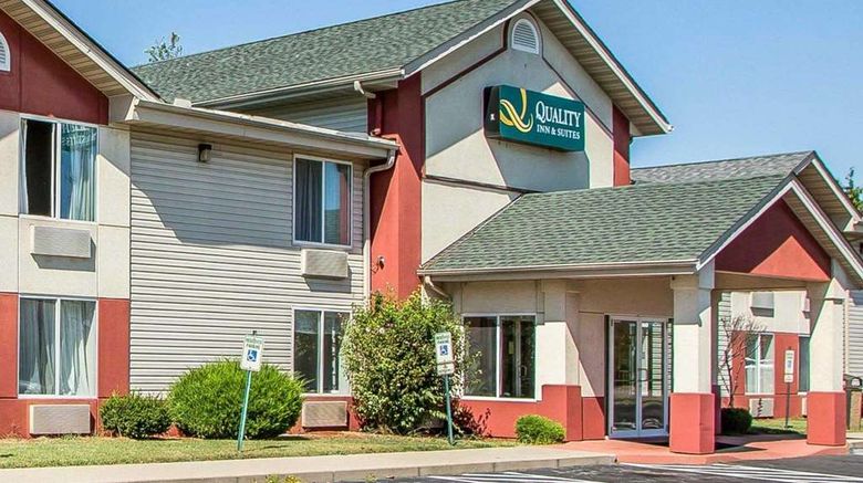 <b>Quality Inn & Stes Middletown Exterior</b>. Images powered by <a href="https://iceportal.shijigroup.com/" title="IcePortal" target="_blank">IcePortal</a>.