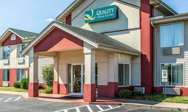 Quality Inn & Stes Middletown Exterior