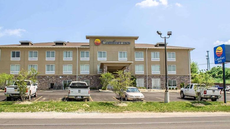<b>Comfort Inn Exterior</b>. Images powered by <a href="https://iceportal.shijigroup.com/" title="IcePortal" target="_blank">IcePortal</a>.