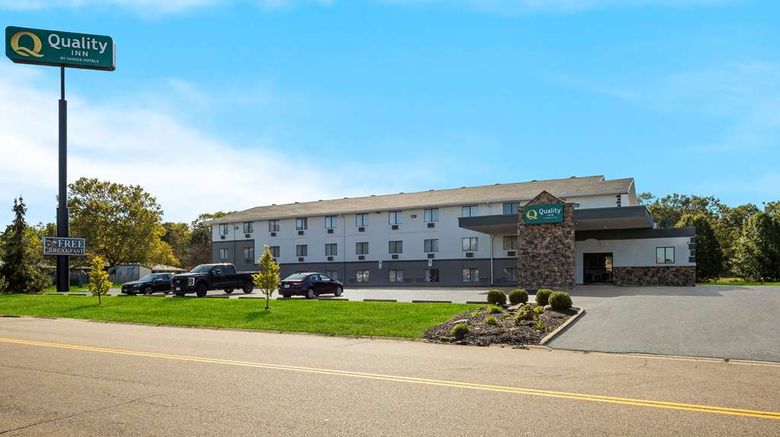 <b>Quality Inn Exterior</b>. Images powered by <a href="https://iceportal.shijigroup.com/" title="IcePortal" target="_blank">IcePortal</a>.