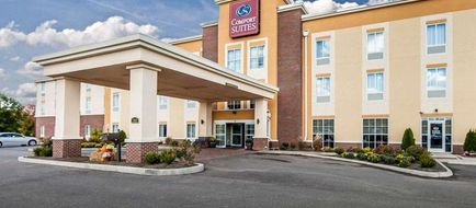 Comfort Suites Exterior
