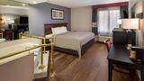 Quality Inn & Suites Forest Park Suite