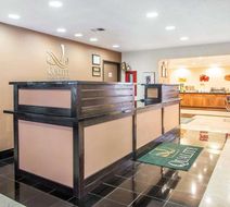 Quality Inn & Suites Lobby