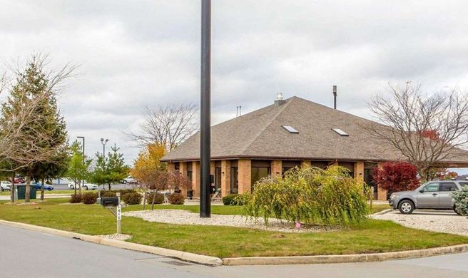 Quality Inn & Suites Exterior