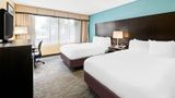 Quality Inn Dayton Airport Room