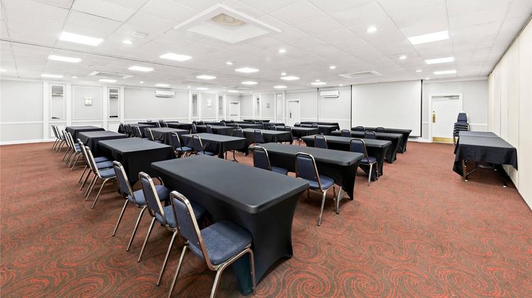 Quality Inn Dayton Airport Meeting