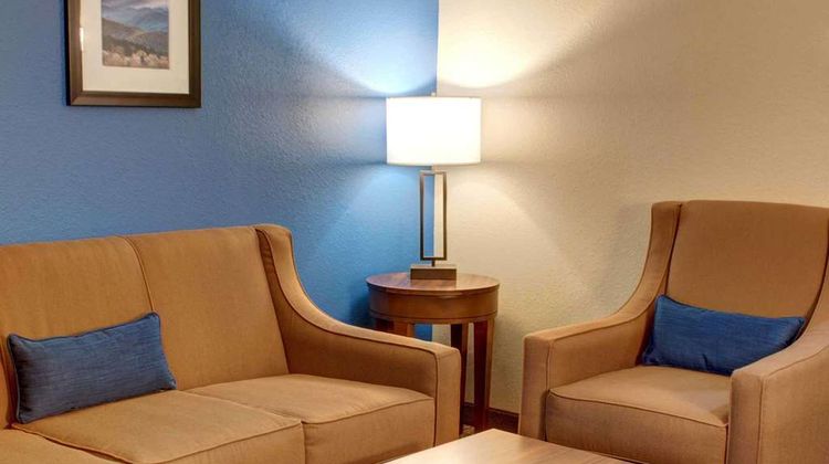 Comfort Inn and Suites Caldwell Suite