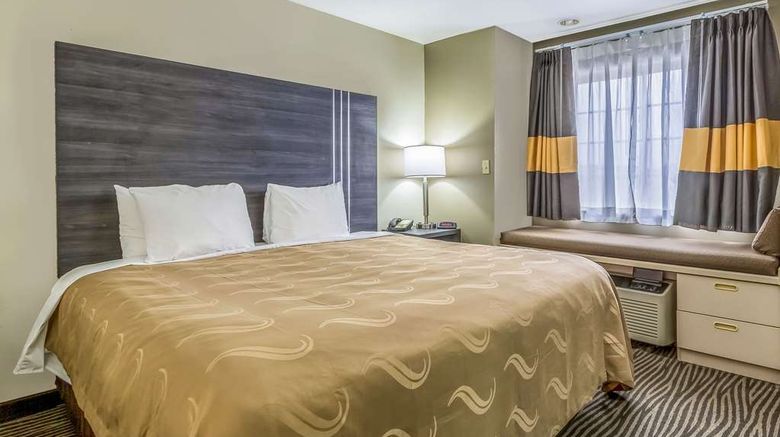 <b>Quality Inn & Suites North Lima Room</b>. Images powered by <a href="https://iceportal.shijigroup.com/" title="IcePortal" target="_blank">IcePortal</a>.
