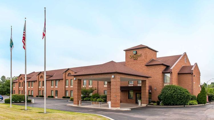 Quality Inn West Chester Exterior