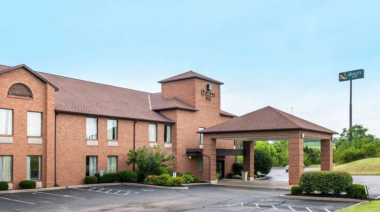 Quality Inn West Chester Exterior