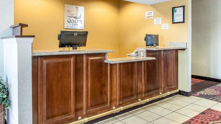 Quality Inn West Chester Lobby