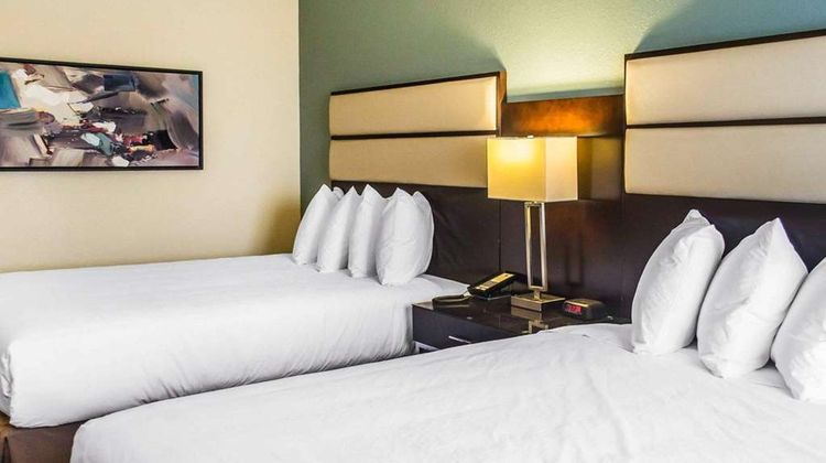 Quality Inn Streetsboro Room