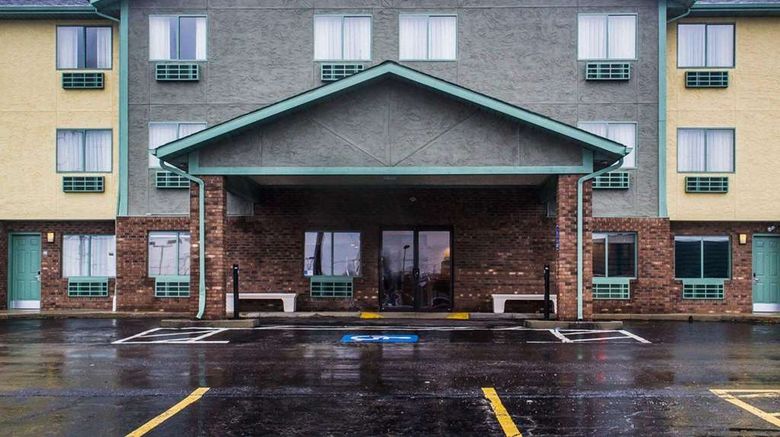 <b>Quality Inn Streetsboro Exterior</b>. Images powered by <a href="https://iceportal.shijigroup.com/" title="IcePortal" target="_blank">IcePortal</a>.