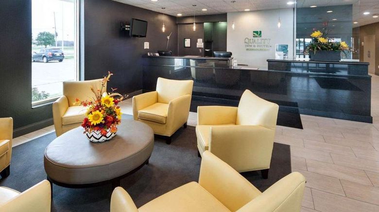 <b>Quality Inn Montpelier Lobby</b>. Images powered by <a href="https://iceportal.shijigroup.com/" title="IcePortal" target="_blank">IcePortal</a>.