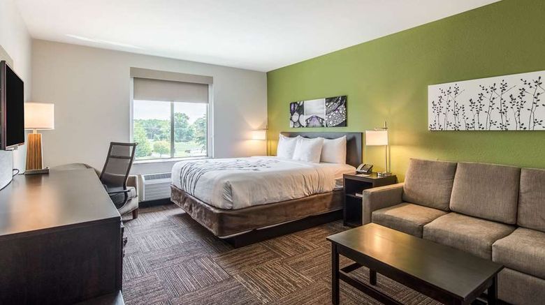<b>Sleep Inn & Suites Galion Suite</b>. Images powered by <a href="https://iceportal.shijigroup.com/" title="IcePortal" target="_blank">IcePortal</a>.