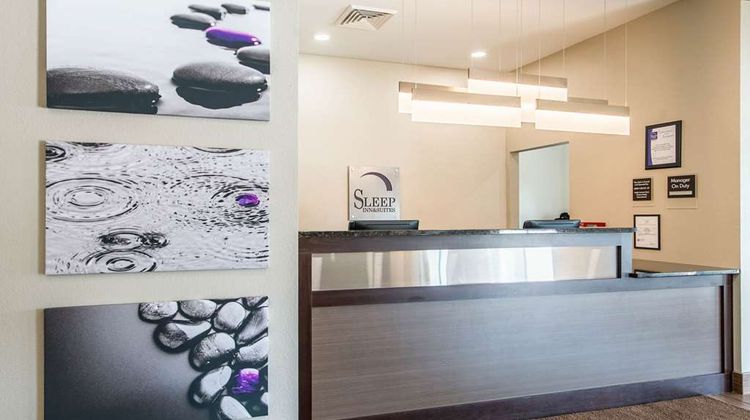 Sleep Inn & Suites Galion Lobby