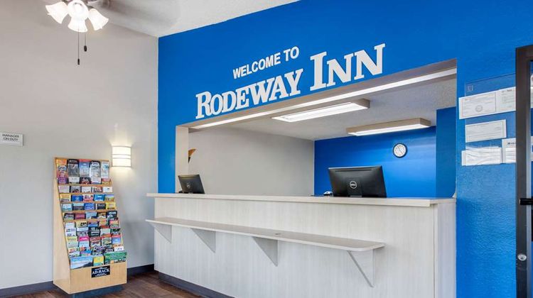 Rodeway Inn Sharonville Lobby
