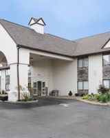 Schoenbrunn Inn & Conference Center