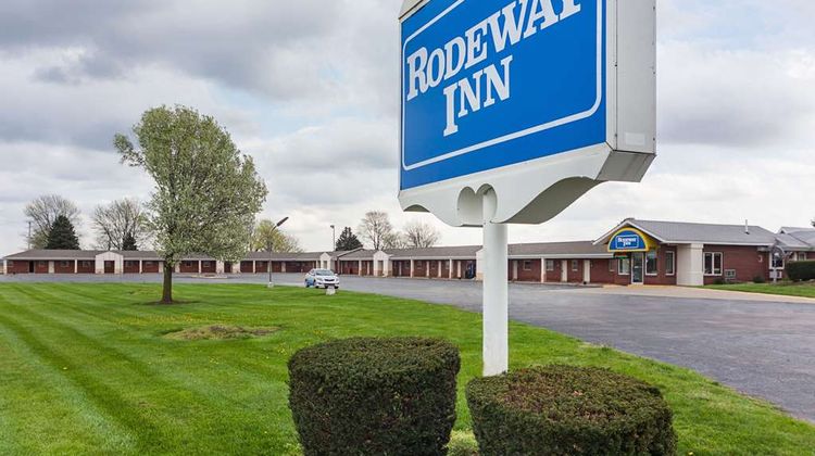 Rodeway Inn Wauseon Exterior