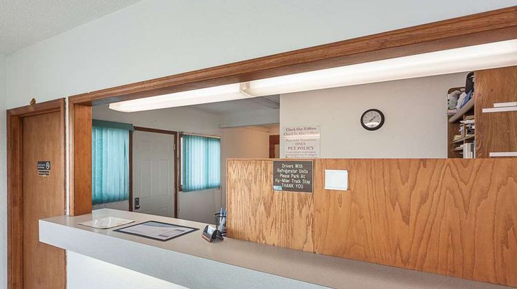 Rodeway Inn Wauseon Lobby