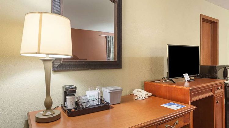 Rodeway Inn Wauseon Room