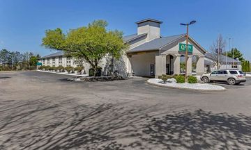 Quality Inn Youngstown